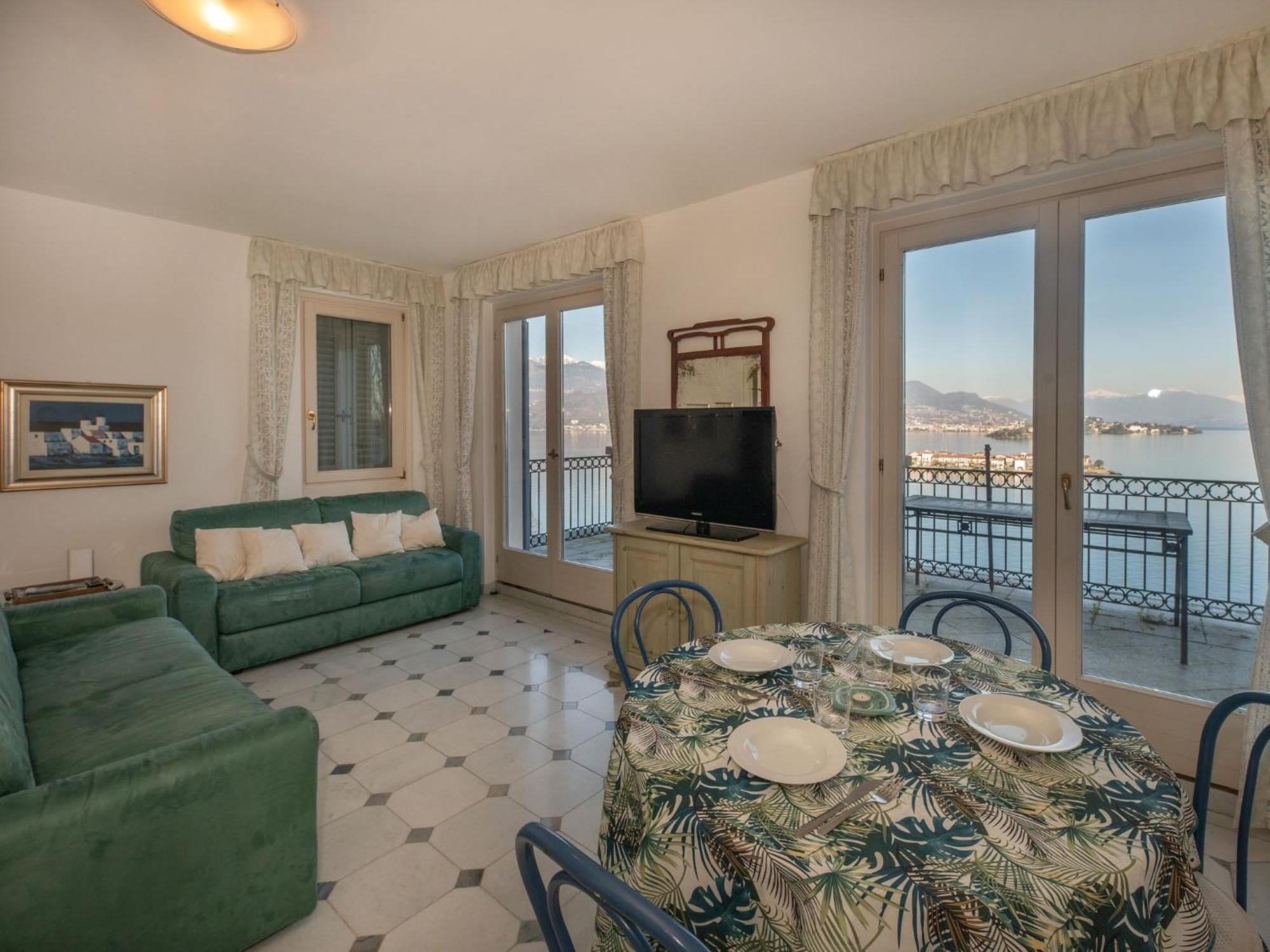 Apartment Punta Borromea By Interhome Стреза Екстер'єр фото